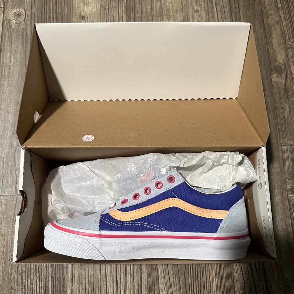 NIB Aritzia x Vans Oldskool Skate